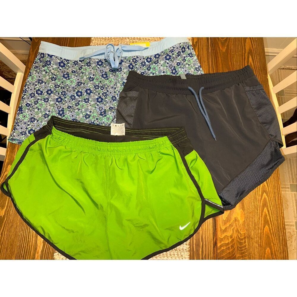 NIKE Dri Fit Love For Humanity o’rageous Lot of 3 Running Lined Shorts swim Wome